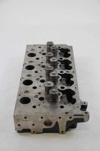 Case Construction Remanufactured Cylinder Head with Valves #87430142